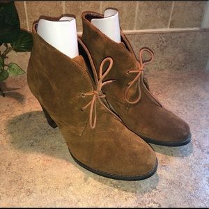 Clark’s Indigo ankle booties